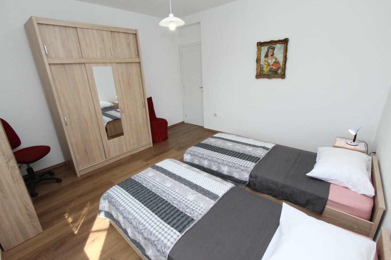 Apartment Dina Rovinj Exterior photo